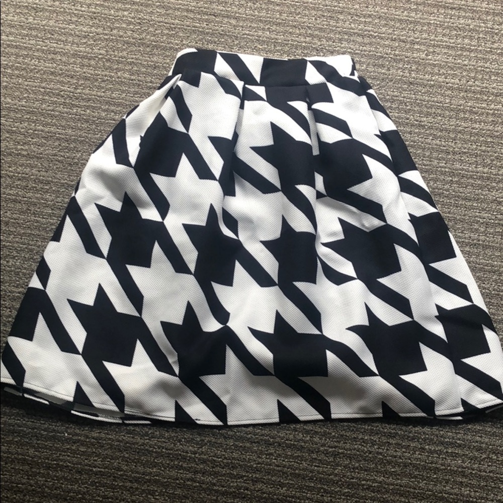 Knee length - A-line skirt